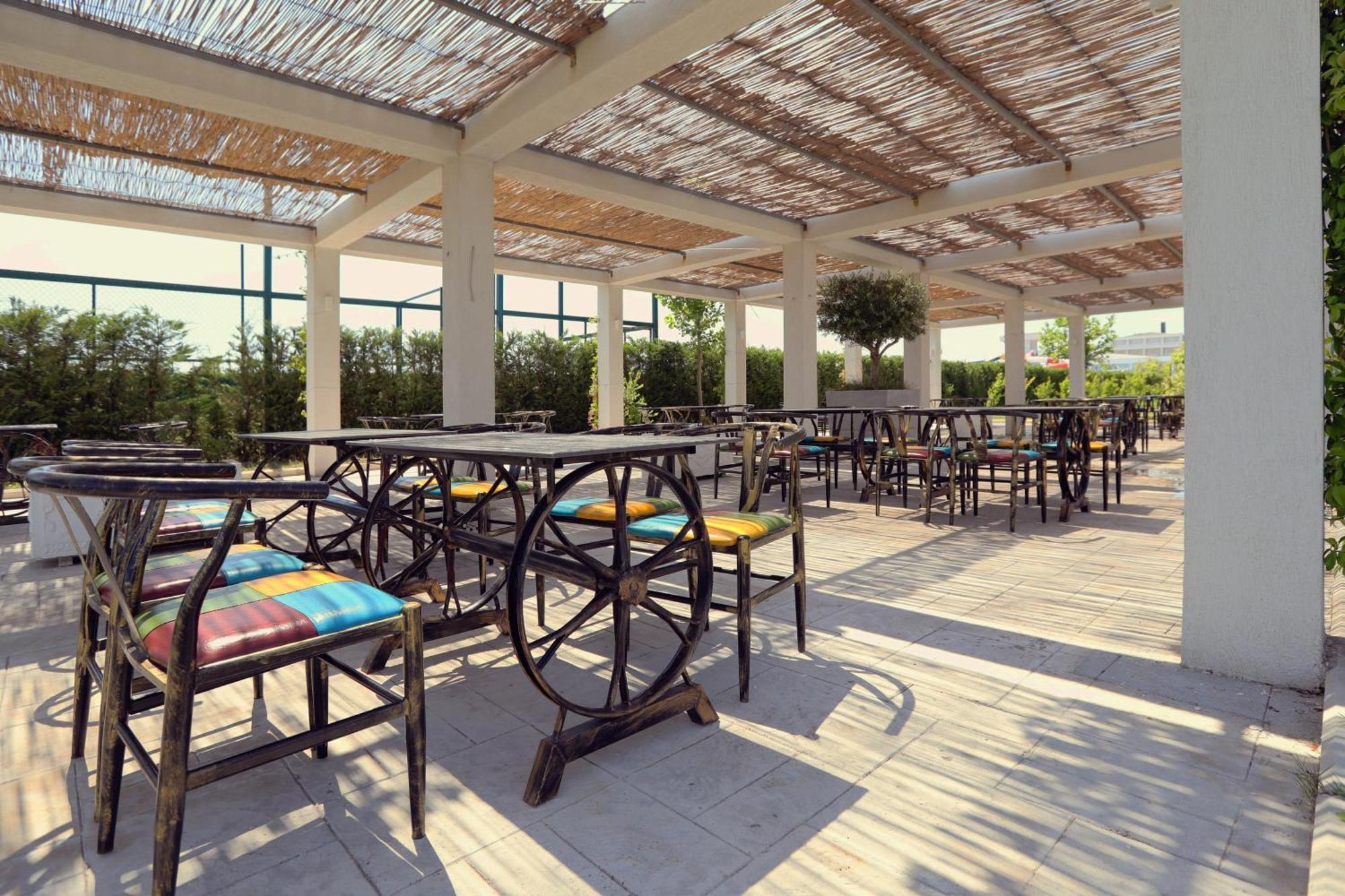 Velipoja Grand Europa Resort, Affiliated By Melia Екстер'єр фото