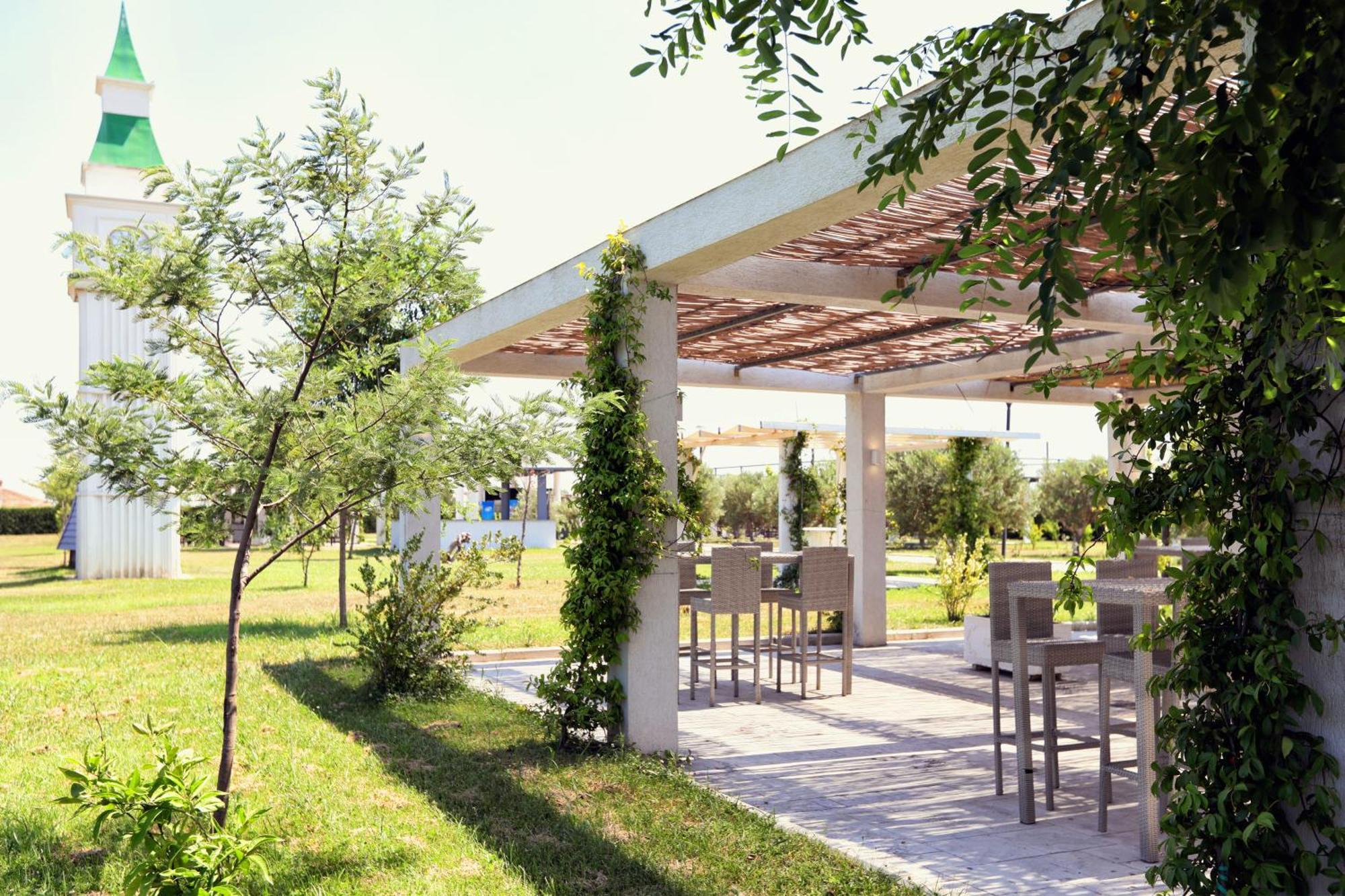 Velipoja Grand Europa Resort, Affiliated By Melia Екстер'єр фото